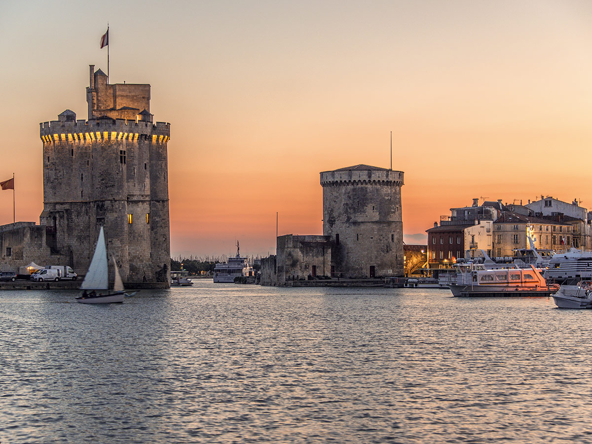 hotel-ile-de-re-ile-de-re-la-rochelle-port-161.jpg