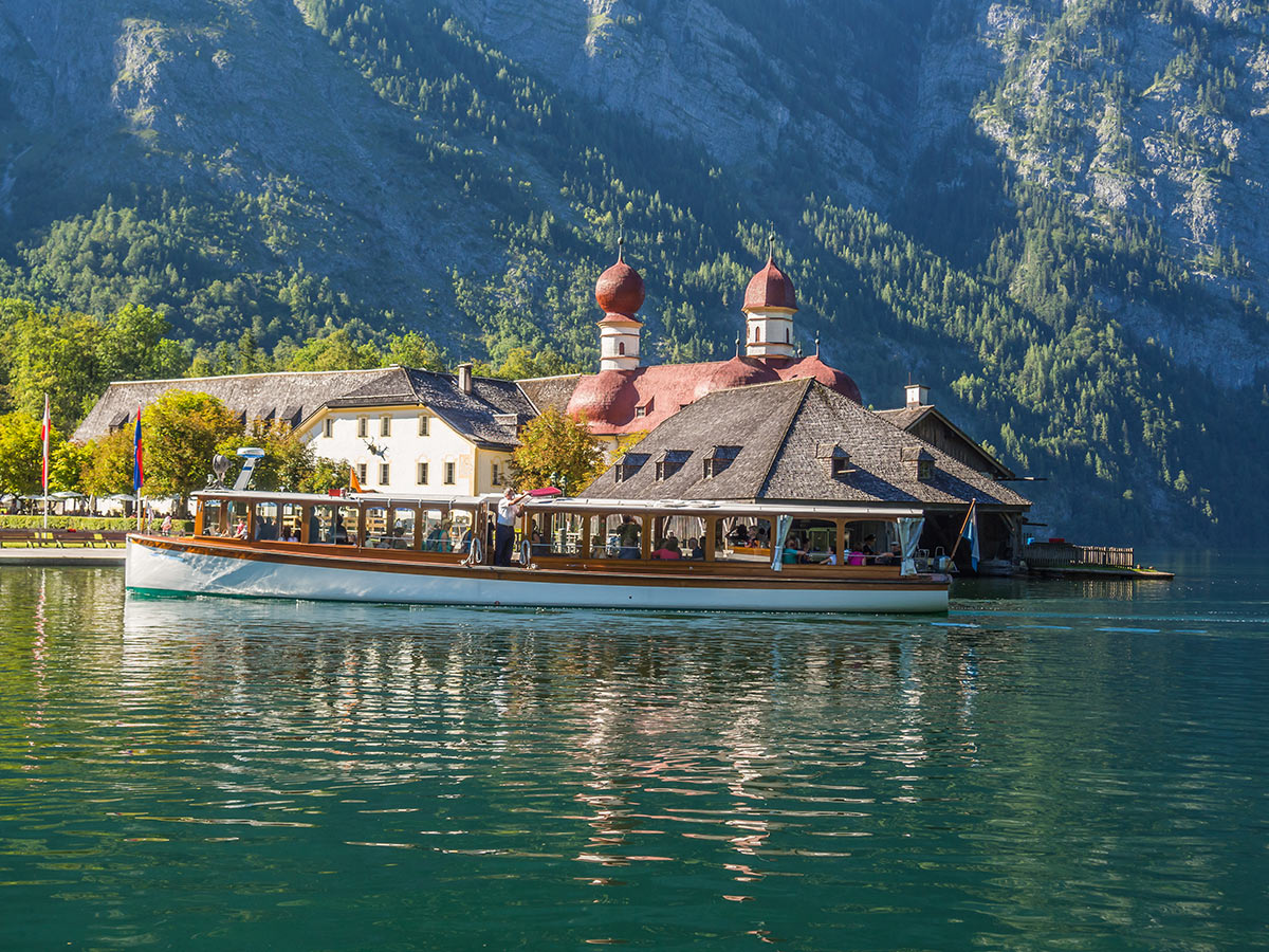 berchtesgaden-wohlfuehl-und-aktivurlaub-koenigssee-119268590.jpg