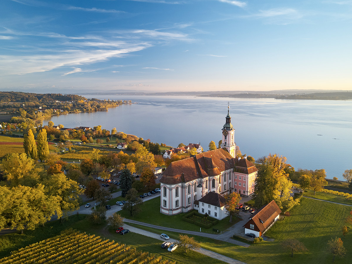 friedrichshafen-auszeit-am-bodensee-mit-bregenz-gartenstadt-ueberlingen-und-kulturmetropole-st.-gallen-kloster-birnau-177578075.jpg