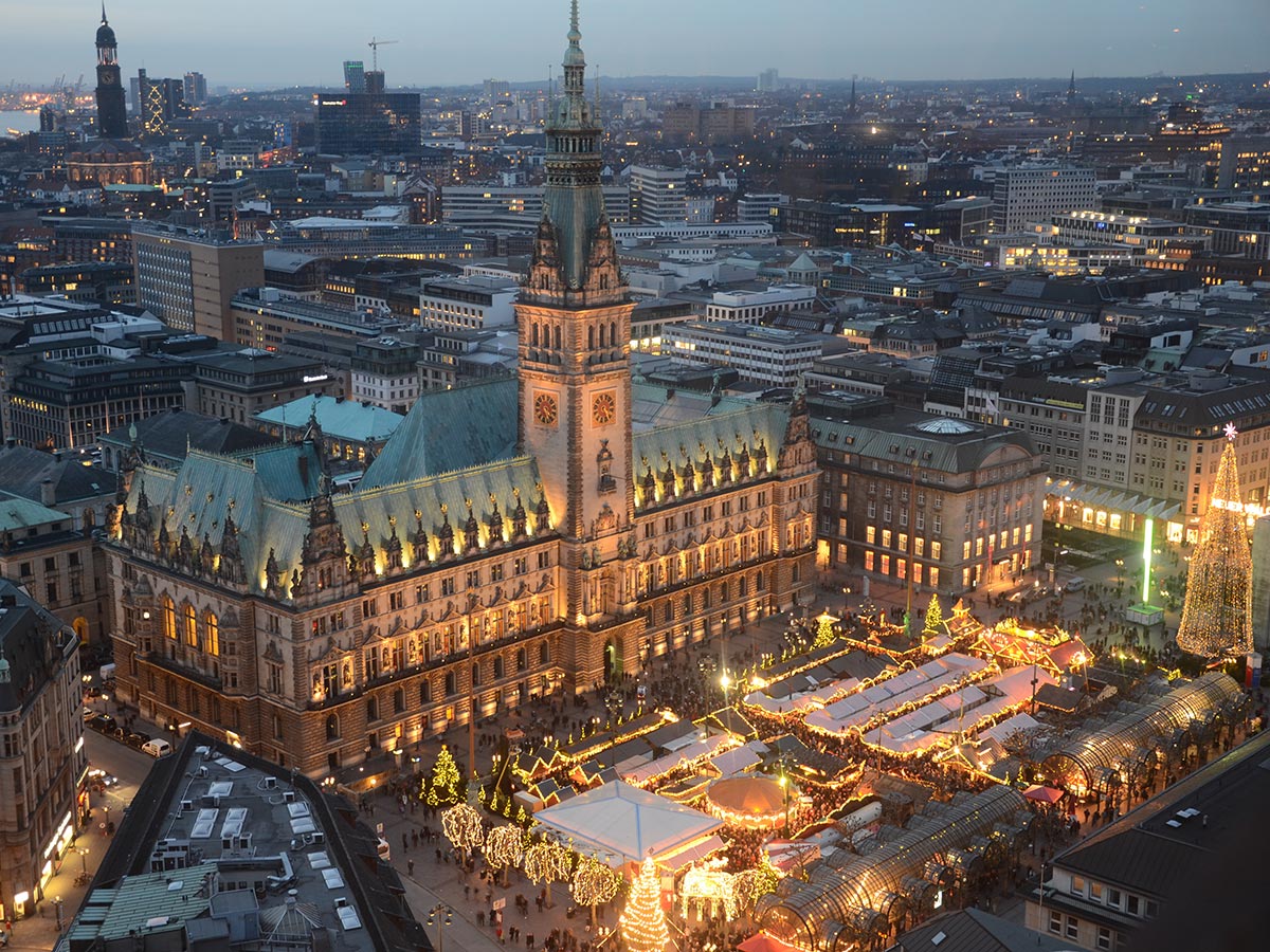 hamburg-silvester-weihnachtszeit-127556713.jpg