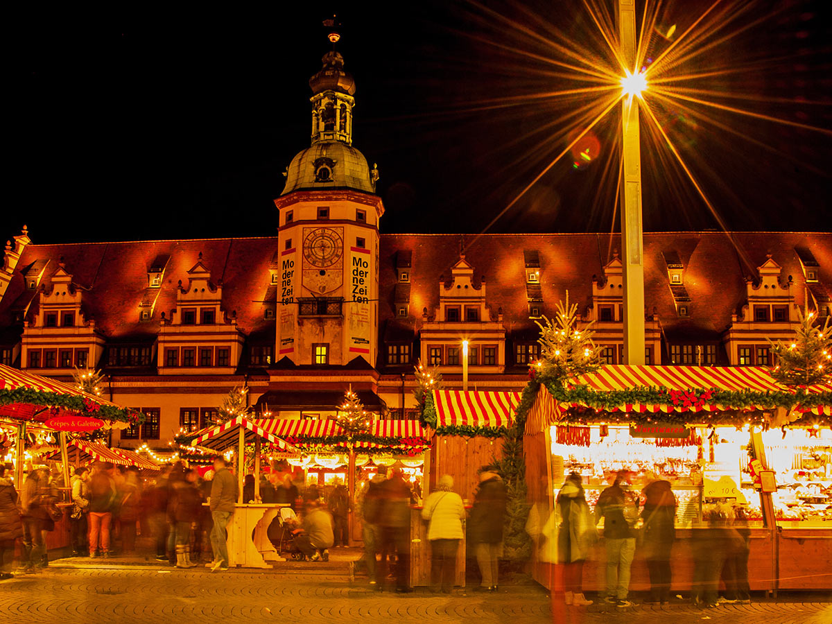 leipzig-im-advent-weihnachtsmarkt-93029744.jpg