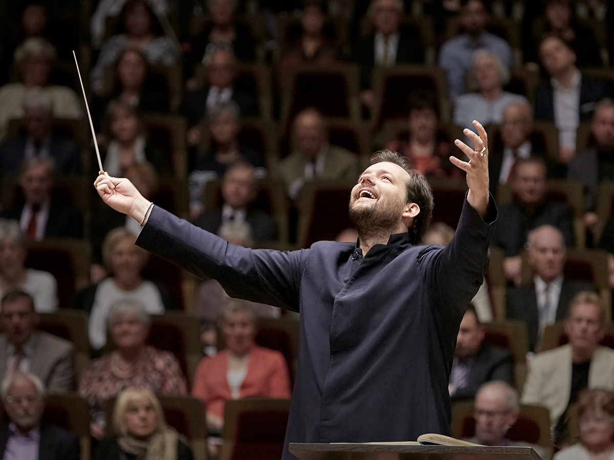 leipzig-schostakowitsch-festival-2025-andris-nelsons-c-jens-gerber-2017-.jpg