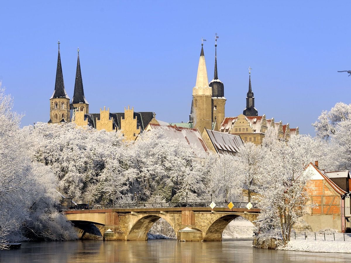 merseburger-schlossweihnacht-und-die-schoensten-weihnachtsmaerkte-schloss-domensemble-.jpg