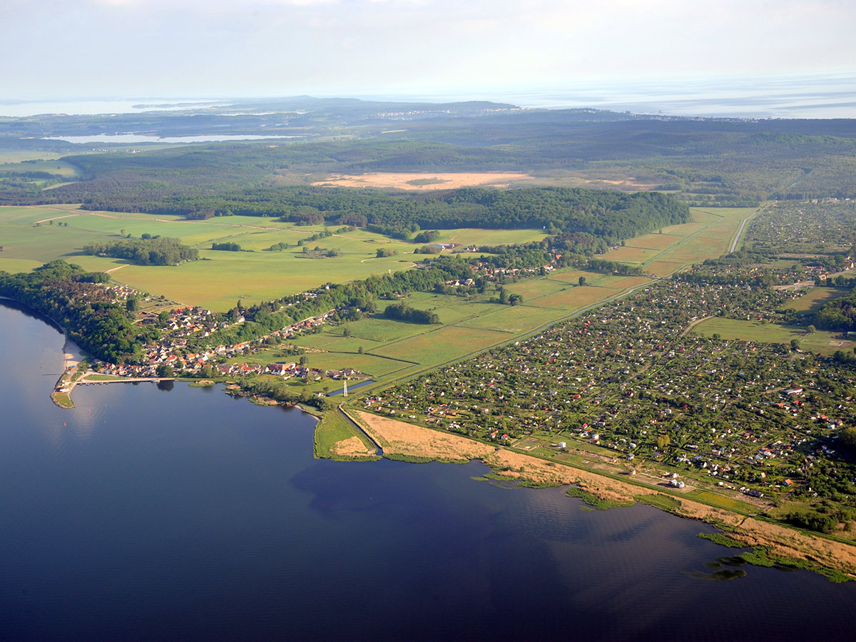 seebad-heringsdorf-an-der-insel-usedem-kamminke-auf-usedom-143581587.jpg