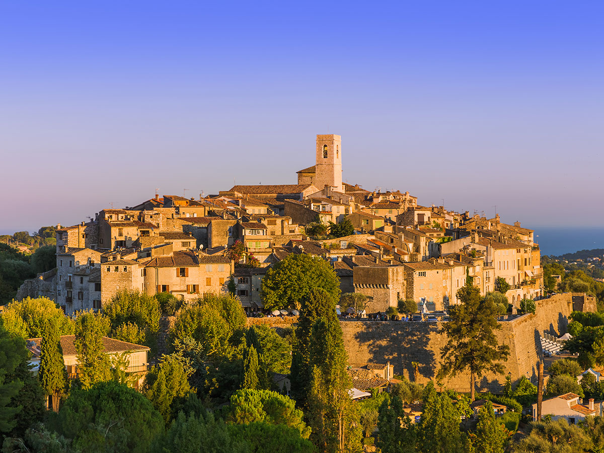 nizza-und-die-cote-dazur-im-rausch-der-farben-saint-paul-de-vence-171148729.jpg