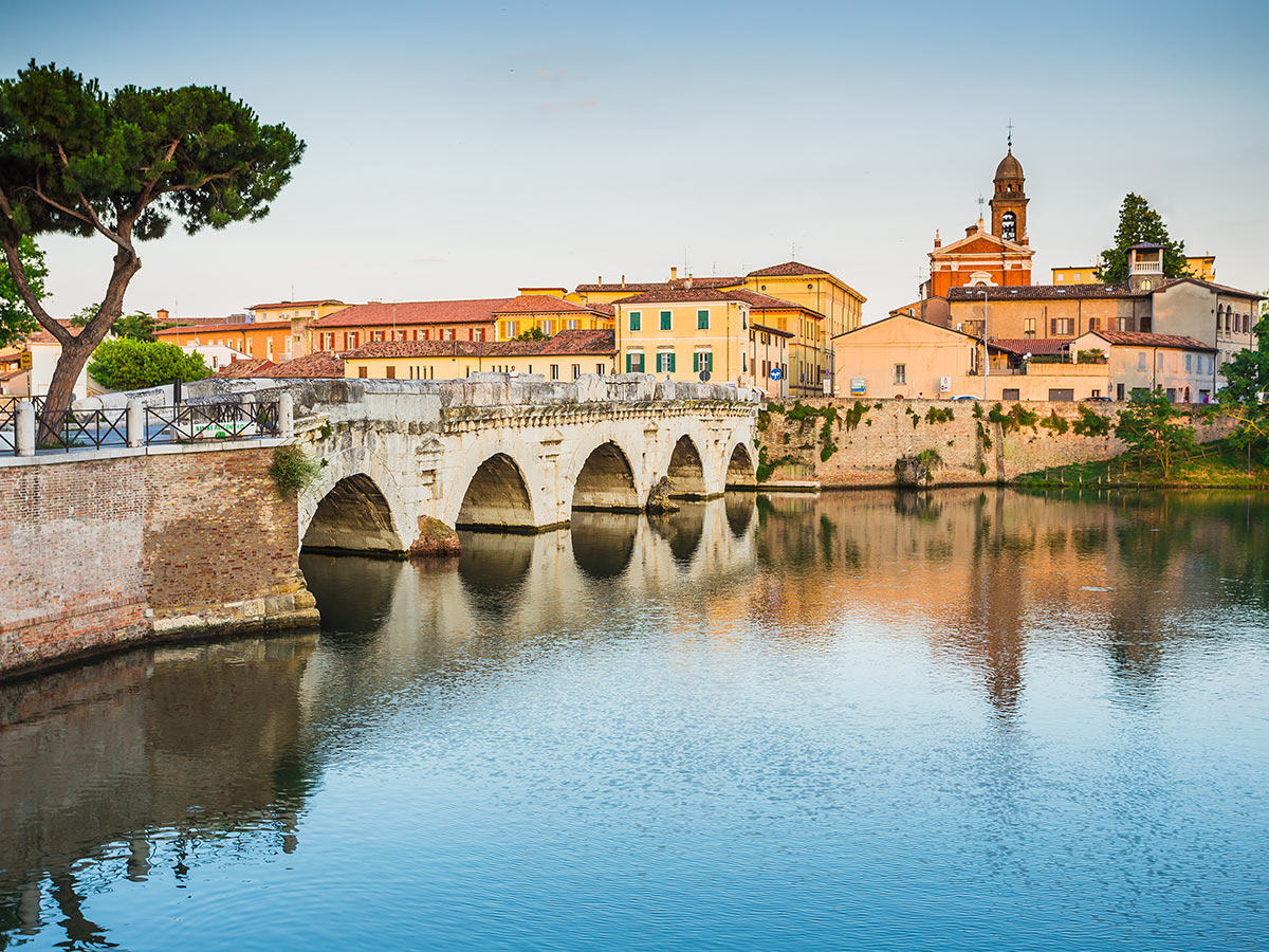 gatteo-a-mare-fruehsommer-an-der-adria-mit-herrlichem-hinterland-rimini-69582219.jpg