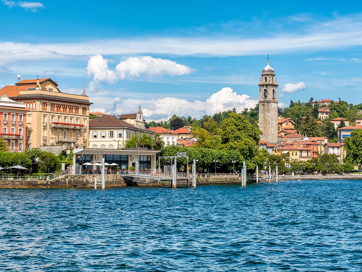 verbania-traumhafter-lago-maggiore-pallanza-am-lago-maggiore-182198276.jpg