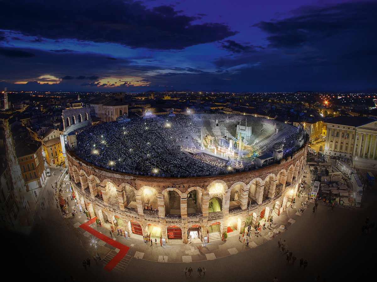 verona-opernfestspiele-in-verona-mit-la-traviata-und-jonas-kaufmann-fondazione-arena-di-verona-_1403987-1322057-v1-p0.jpg