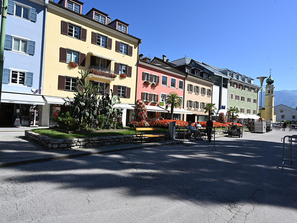 lienz-mit-weissensee-und-drei-zinnen-rundfahrt-lienz-288168988.jpg