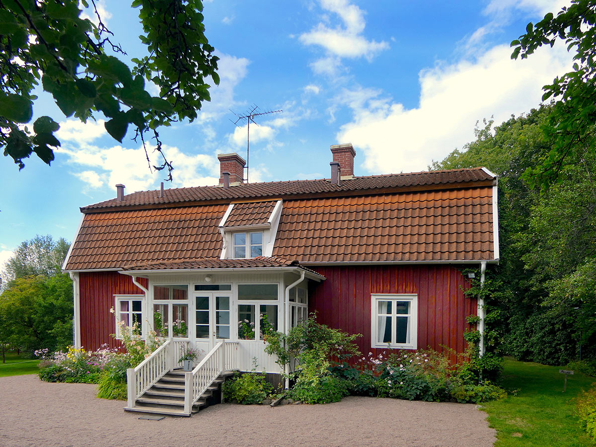 schweden-smaland-auf-den-spuren-von-astrid-lindgren-museum-und-geburtshaus-astrid-lindgren-auf-nas-421775384.jpg