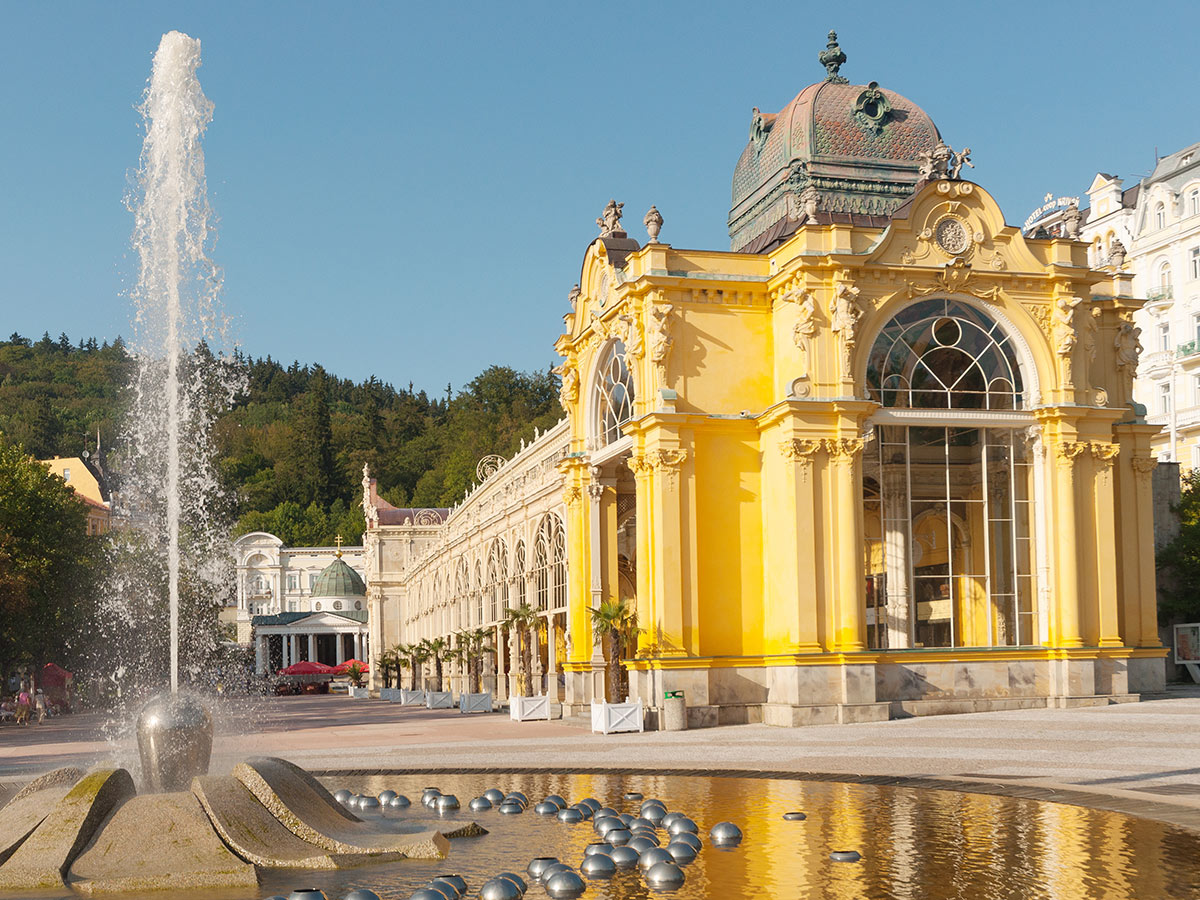 marienbad-kuren-wie-einst-kaiser-und-koenige-marianske-lazne-55376846.jpg